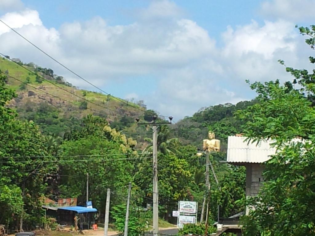 Hotel Kiyara Dambulla Exteriér fotografie