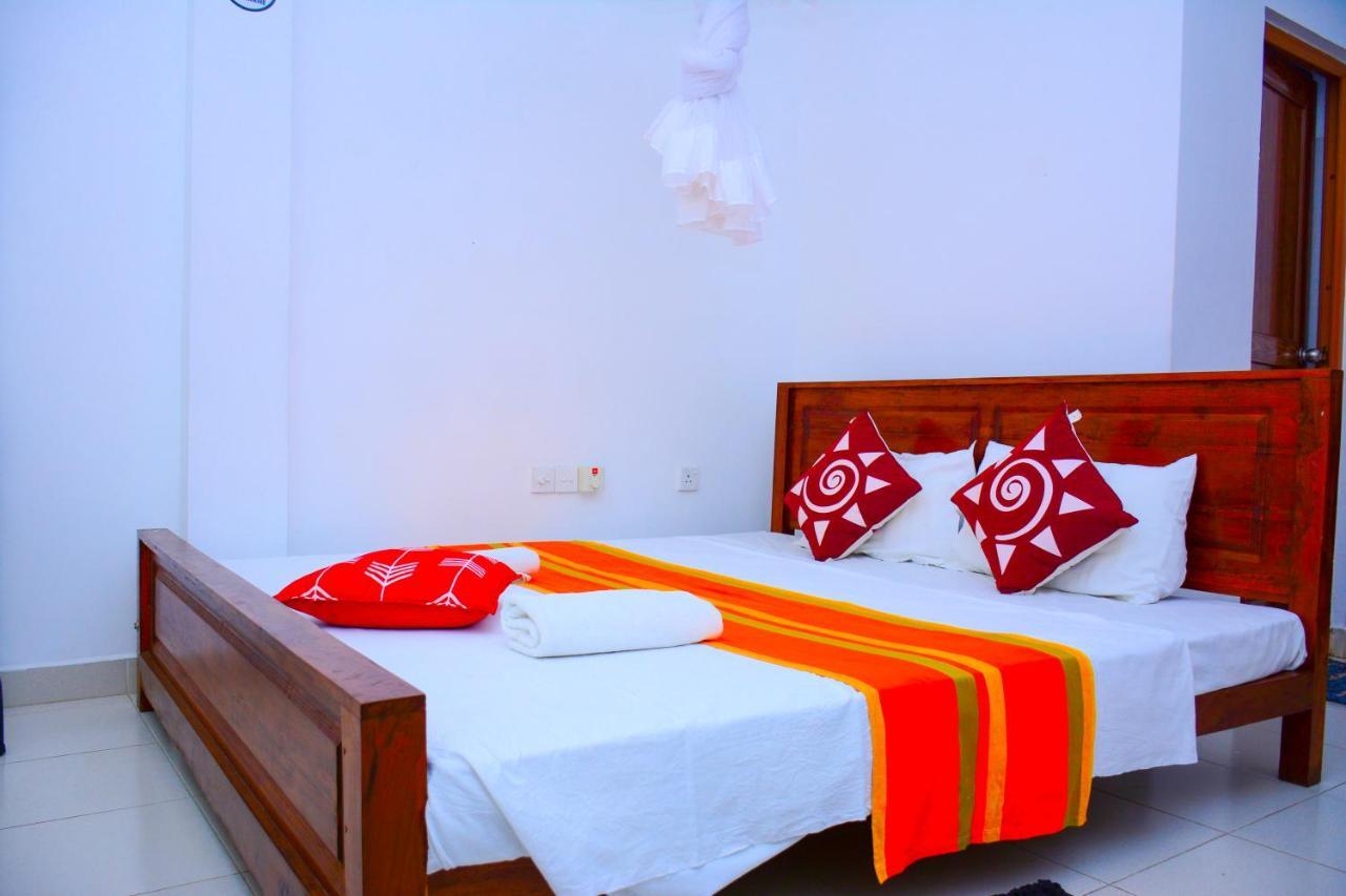 Hotel Kiyara Dambulla Exteriér fotografie